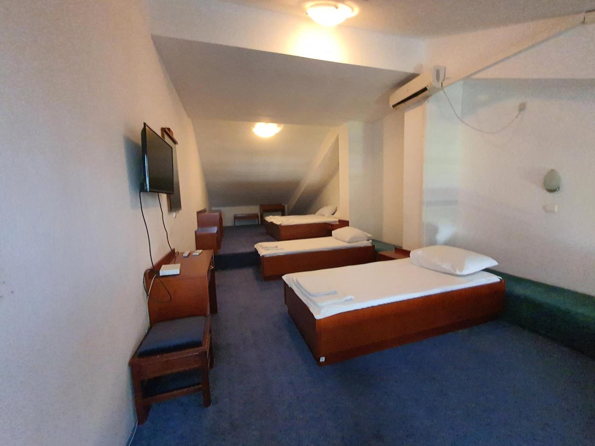 Hotel Norcev Grgeteg Экстерьер фото