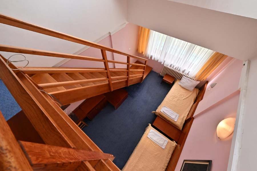 Hotel Norcev Grgeteg Экстерьер фото