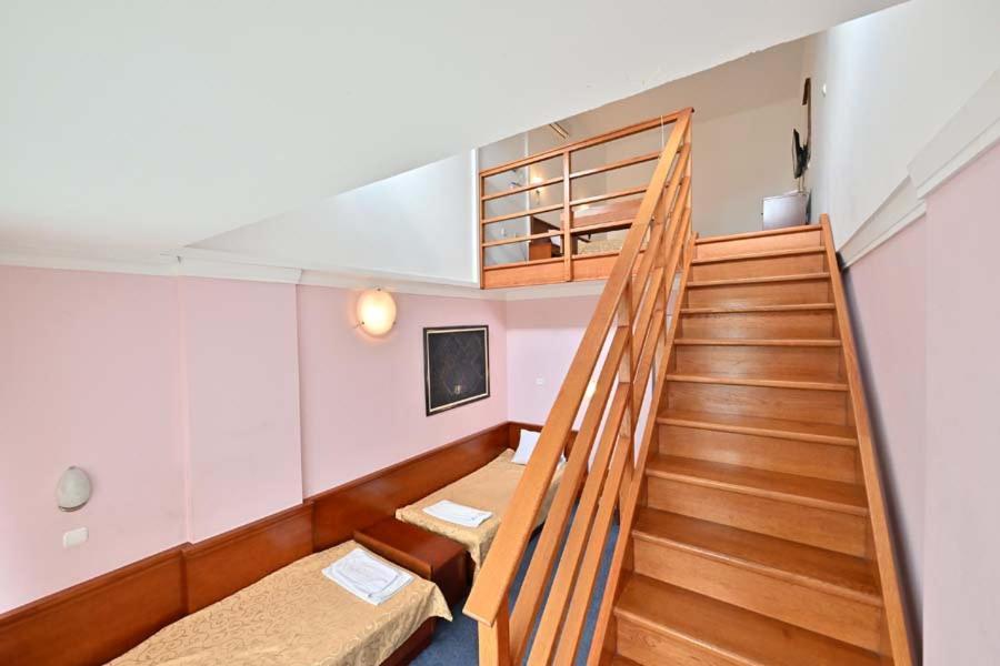 Hotel Norcev Grgeteg Экстерьер фото