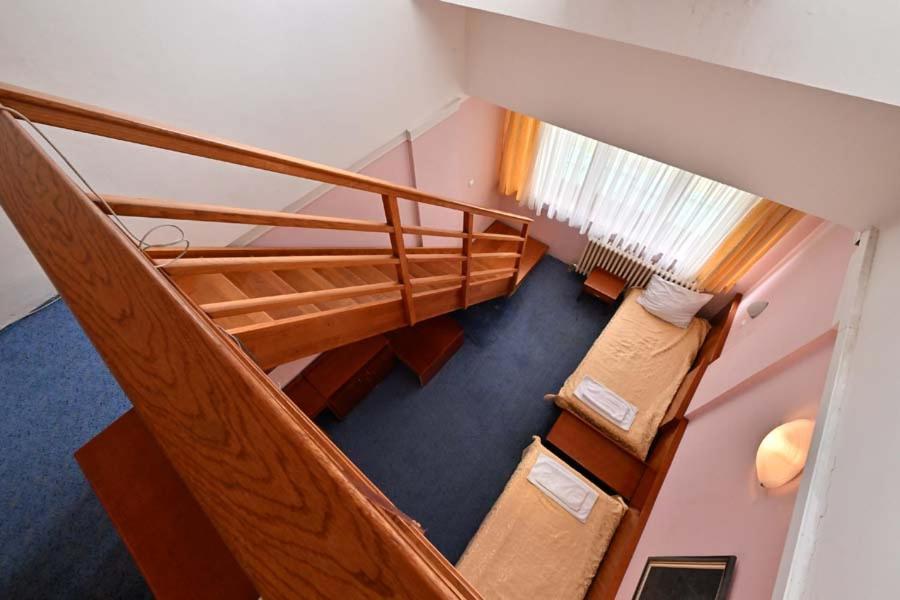 Hotel Norcev Grgeteg Экстерьер фото