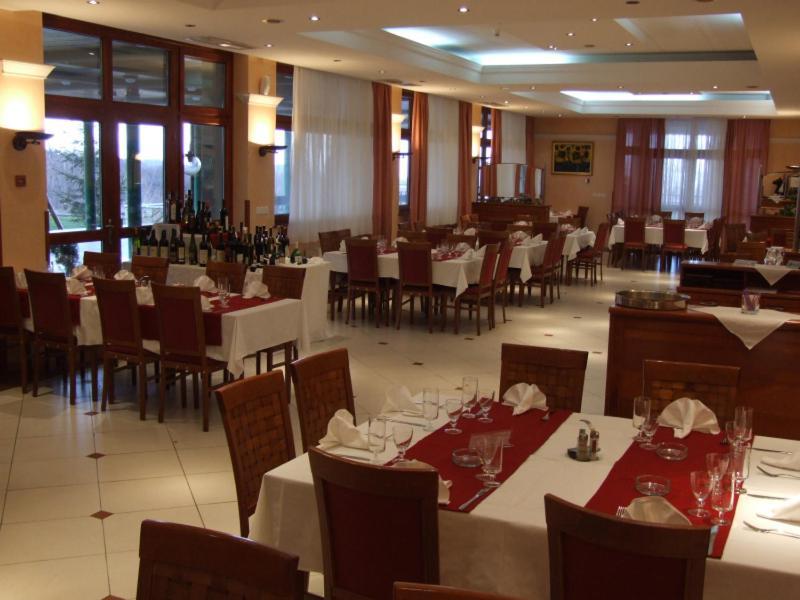 Hotel Norcev Grgeteg Экстерьер фото